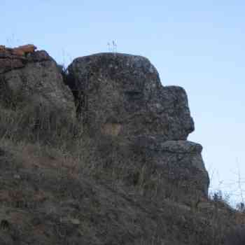 piedra antropomorfa
