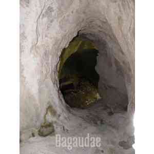 Click para ampliar. Pulsa en el nombre para ver la ficha. Castillo de Jentilbaratza. Cueva.bab