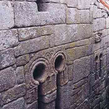 Click para ampliar. Pulsa en el nombre para ver la ficha. Santa Eufemia de Ambia - exterior