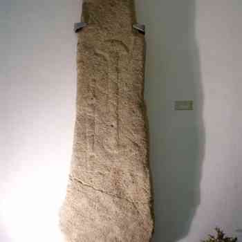 Click para ampliar. Pulsa en el nombre para ver la ficha. Estela armada de Castelo de Vide