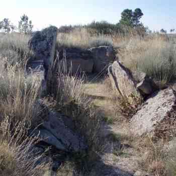 Click para ampliar. Pulsa en el nombre para ver la ficha. Penedono. Necrópolis de Lameira da cima II