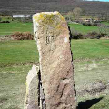 Click para ampliar. Pulsa en el nombre para ver la ficha. menhir La Puentecilla (CANTABRIA)