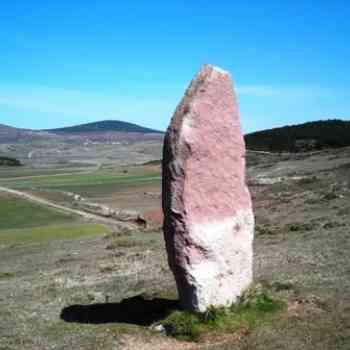 Click para ampliar. Pulsa en el nombre para ver la ficha. menhir El Peñuco (CANTABRIA)