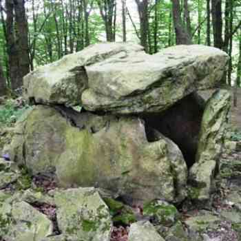 Click para ampliar. Pulsa en el nombre para ver la ficha. dolmen de Aitzetako Txabala (GIPUZKOA)