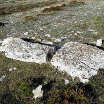 Click para ampliar. Pulsa en el nombre para ver la ficha. menhir de Canto hito 2 (PALENCIA)