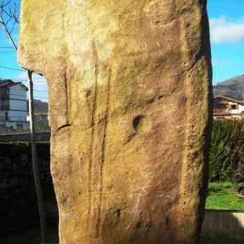 Click para ampliar. Pulsa en el nombre para ver la ficha. grabados en menhir de Soalar