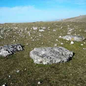 Click para ampliar. Pulsa en el nombre para ver la ficha. menhir de Atau 2 (ARABA)