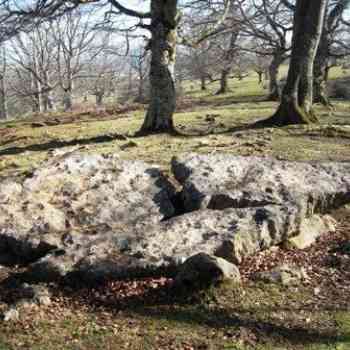 Click para ampliar. Pulsa en el nombre para ver la ficha. menhir de Lekuona (ARABA)