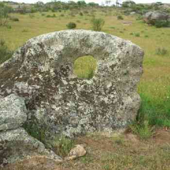 Click para ampliar. Pulsa en el nombre para ver la ficha. Piedras Perforadas (prov. Cáceres)