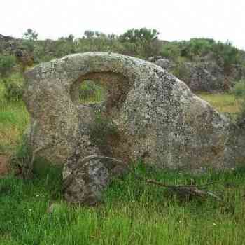 Click para ampliar. Pulsa en el nombre para ver la ficha. Piedras Perforadas2 (prov. Cáceres)