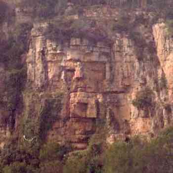 Click para ampliar. Pulsa en el nombre para ver la ficha. cara de taba de 20 metros de largo