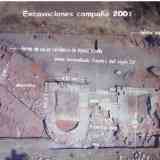 Click para ampliar. Torreones puerta sur, muralla de Cáparra,