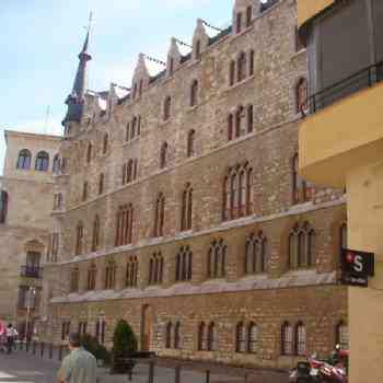 Click para ampliar. Pulsa en el nombre para ver la ficha. EDIFICIO GAUDI- LEONX