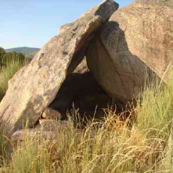 Click para ampliar. Pulsa en el nombre para ver la ficha. ¿Dolmen?