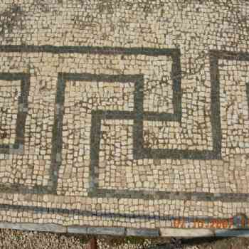 Click para ampliar. Pulsa en el nombre para ver la ficha. Cerro da Vila, Portugal - Cruz suástica romana