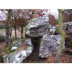 Click para ampliar. Pulsa en el nombre para ver la ficha. Curioso monumento megalitico