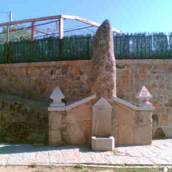 Click para ampliar. Pulsa en el nombre para ver la ficha. Posible Menhir/Megalito en Zarzalejo, Madrid