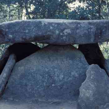 Click para ampliar. Pulsa en el nombre para ver la ficha. Megalito-Dólmen de Axeitos