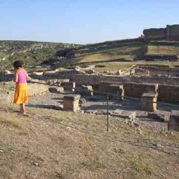 Click para ampliar. Pulsa en el nombre para ver la ficha. Valeria o Valera de arriba