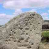 Click para ampliar. Roca granítica alveolada