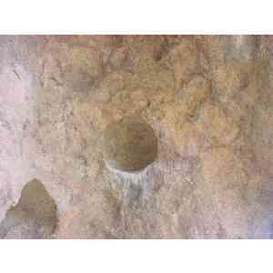 Click para ampliar. Pulsa en el nombre para ver la ficha. Roca granítica con alvéolos