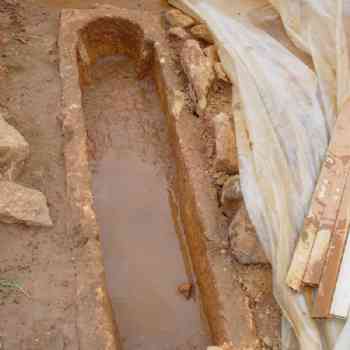 Click para ampliar. Pulsa en el nombre para ver la ficha. Cubillejo de Lara. Sarcófago.