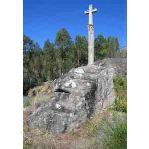 Click para ampliar. Pulsa en el nombre para ver la ficha. Altar de Louro (Muros)