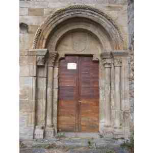 Click para ampliar. Pulsa en el nombre para ver la ficha. Santa María de Carracedo (León). Portada románica.