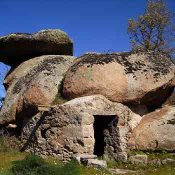 Click para ampliar. Pulsa en el nombre para ver la ficha. Chozo de Neila - Foto 2
Vista conjunto - Cerca