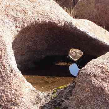 Click para ampliar. Pulsa en el nombre para ver la ficha. Piedras perforadas
Caso 5 - II
Pileta y orificio