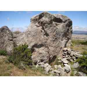 Click para ampliar. Pulsa en el nombre para ver la ficha. Ulaca - Conjunto sauna
Elemento 1
Vista lateral trasera
Con canaleta de desagüe y murete