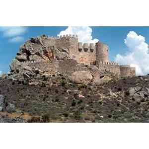 Click para ampliar. Pulsa en el nombre para ver la ficha. Castillo de Malqueospese. Vista desde el Sur.