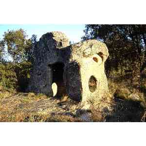 Click para ampliar. Pulsa en el nombre para ver la ficha. Bozóo. Dolmen?