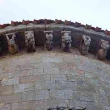 Click para ampliar. Pulsa en el nombre para ver la ficha. Cervatos. Canecillos 2.