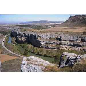Click para ampliar. Pulsa en el nombre para ver la ficha. Monte Cildá. Castro. Vistas