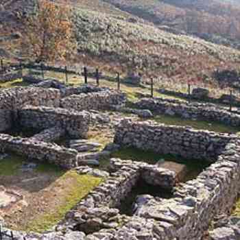 Click para ampliar. Pulsa en el nombre para ver la ficha. El Raso. Castro (Ávila) - Abandono