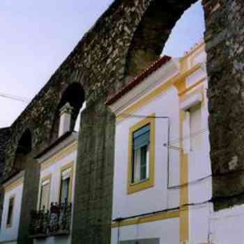 Click para ampliar. Pulsa en el nombre para ver la ficha. ÉVORA (Portugal): Aqueduto da Água da Prata.
