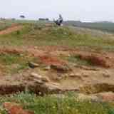 Click para ampliar. Sevilla - El Tholos de Las Canteras (Restos y motocicletas). El Gandul