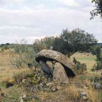 Click para ampliar. Pulsa en el nombre para ver la ficha. Dolmen de La Rana- Barcarrota