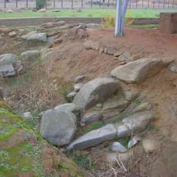 Click para ampliar. Pulsa en el nombre para ver la ficha. Foso oeste de Cancho Roano