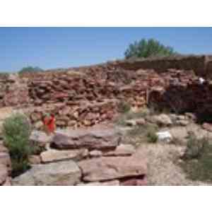 Click para ampliar. Pulsa en el nombre para ver la ficha. El Palomar. Manzana central.