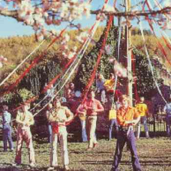 Click para ampliar. Pulsa en el nombre para ver la ficha. TheWickerMan_maypole