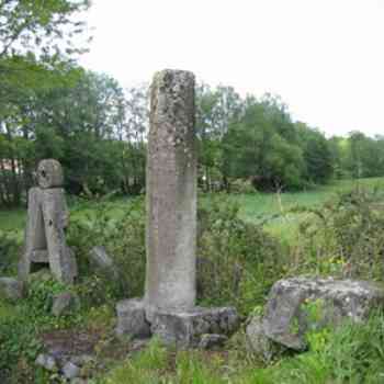 Click para ampliar. Pulsa en el nombre para ver la ficha. Miliario de Tioira (Maceda - Ourense)