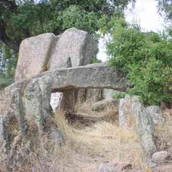 Click para ampliar. Pulsa en el nombre para ver la ficha. Dolmen de La Hijadilla 2. Cáceres