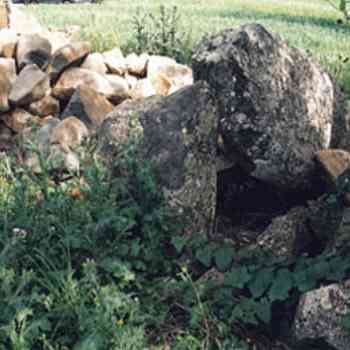 Click para ampliar. Pulsa en el nombre para ver la ficha. Dolmen el Juncoso II - La Cardenchosa