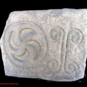 Click para ampliar. Pulsa en el nombre para ver la ficha. Pedra ornamentada