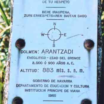 Click para ampliar. Pulsa en el nombre para ver la ficha. Mojón dolmen Arantzadi-Navarra