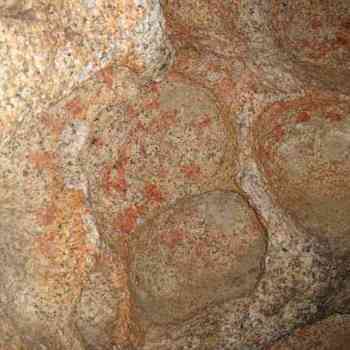 Click para ampliar. Pulsa en el nombre para ver la ficha. Alveolos con pinturas rupestres