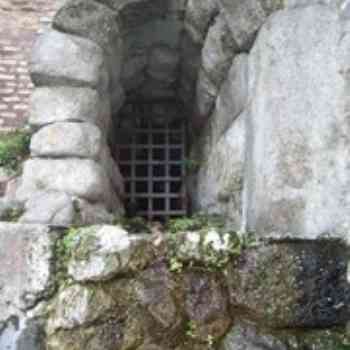 Click para ampliar. Pulsa en el nombre para ver la ficha. Alcantarilla Romana