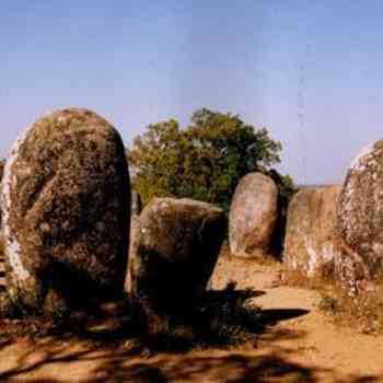 Click para ampliar. Pulsa en el nombre para ver la ficha. Alentejo (Portugal): Cromeleque de Almendres (5).